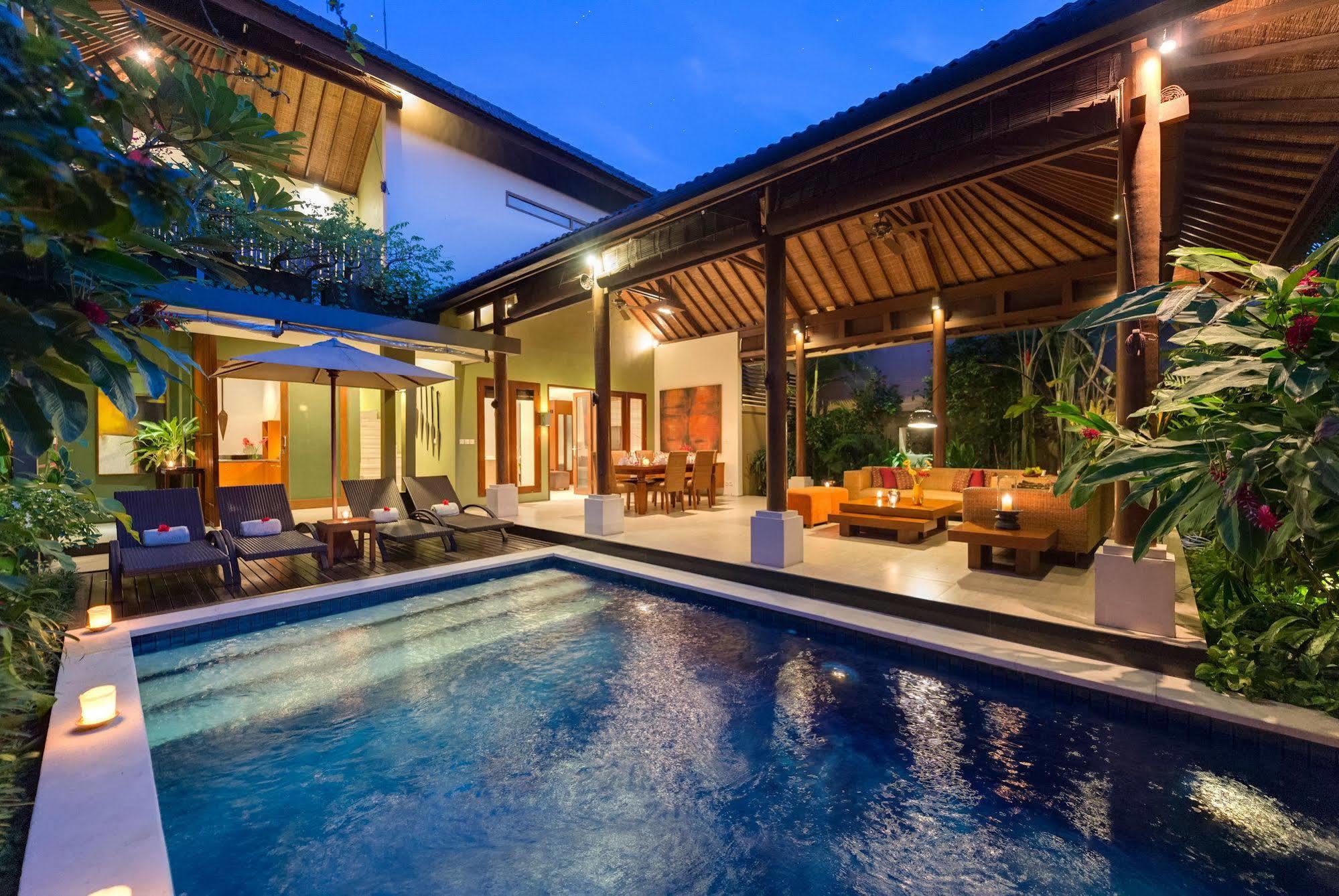 Lakshmi Villas Seminyak  Bagian luar foto
