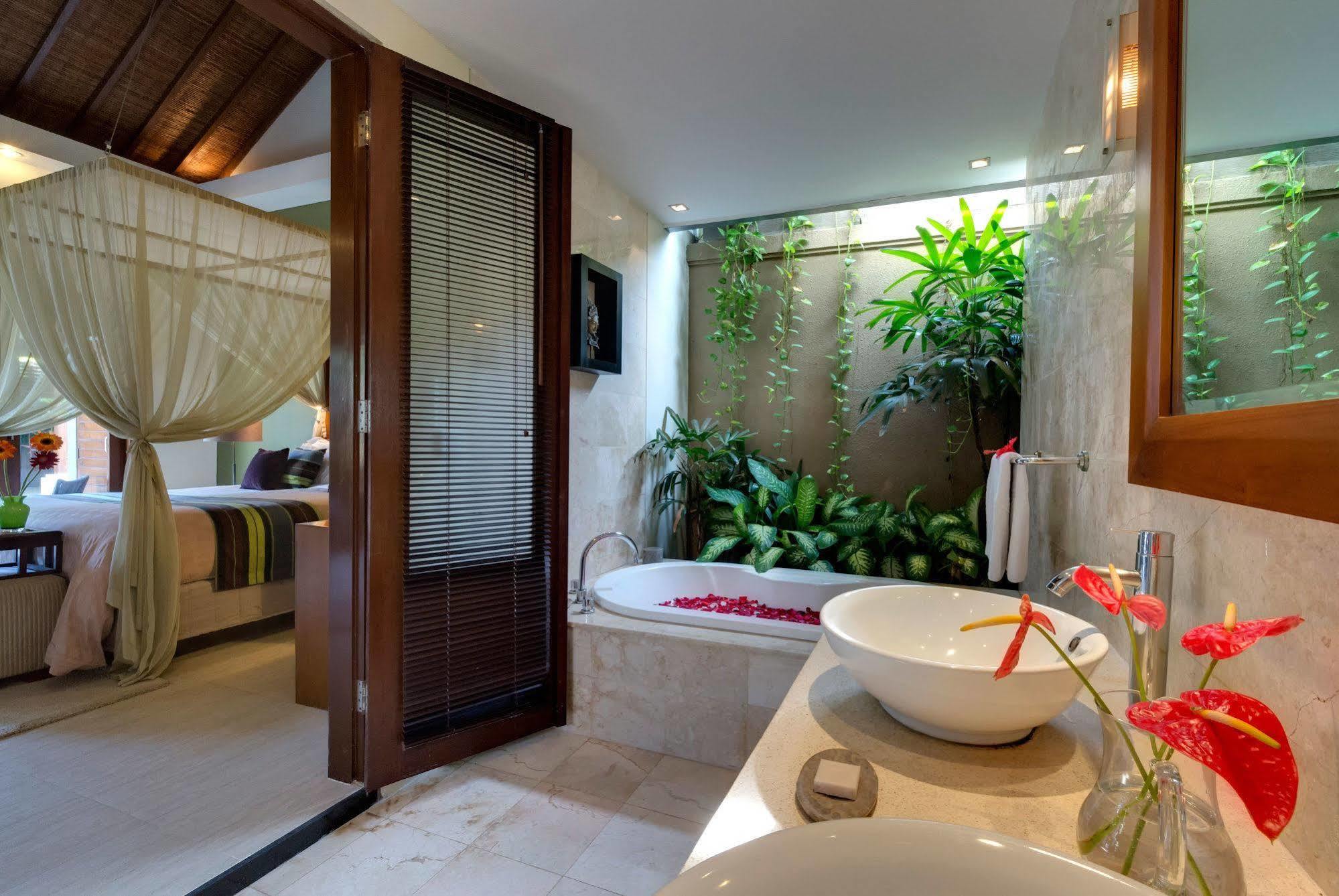 Lakshmi Villas Seminyak  Bagian luar foto