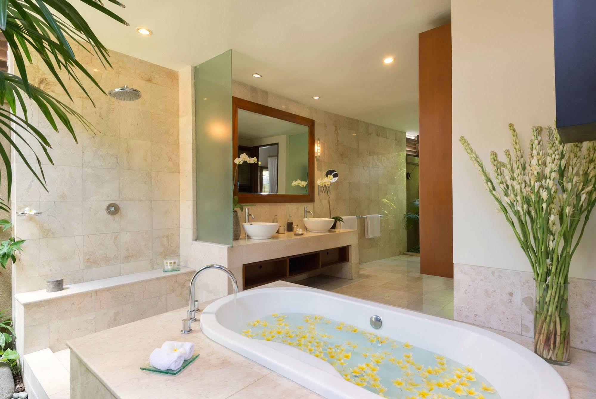 Lakshmi Villas Seminyak  Bagian luar foto