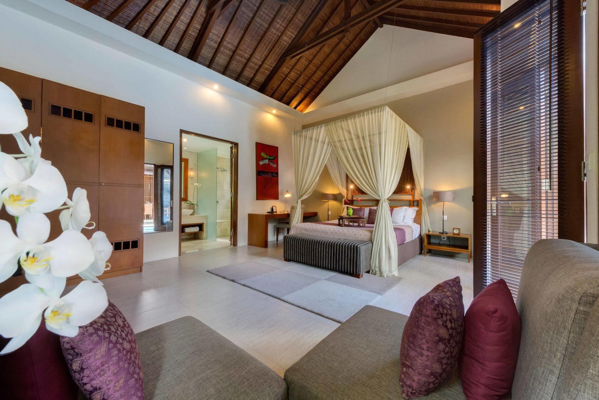 Lakshmi Villas Seminyak  Bagian luar foto