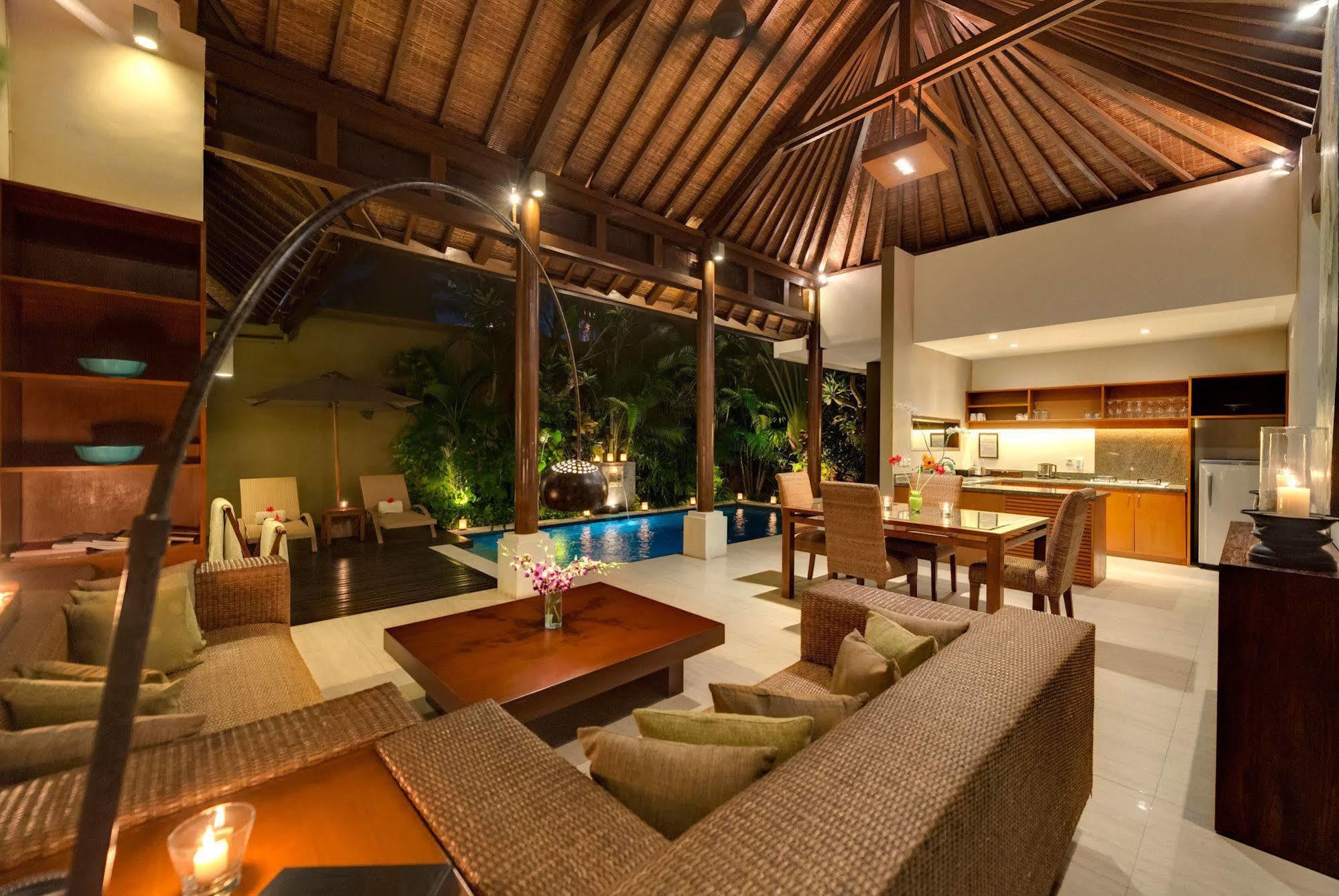 Lakshmi Villas Seminyak  Bagian luar foto