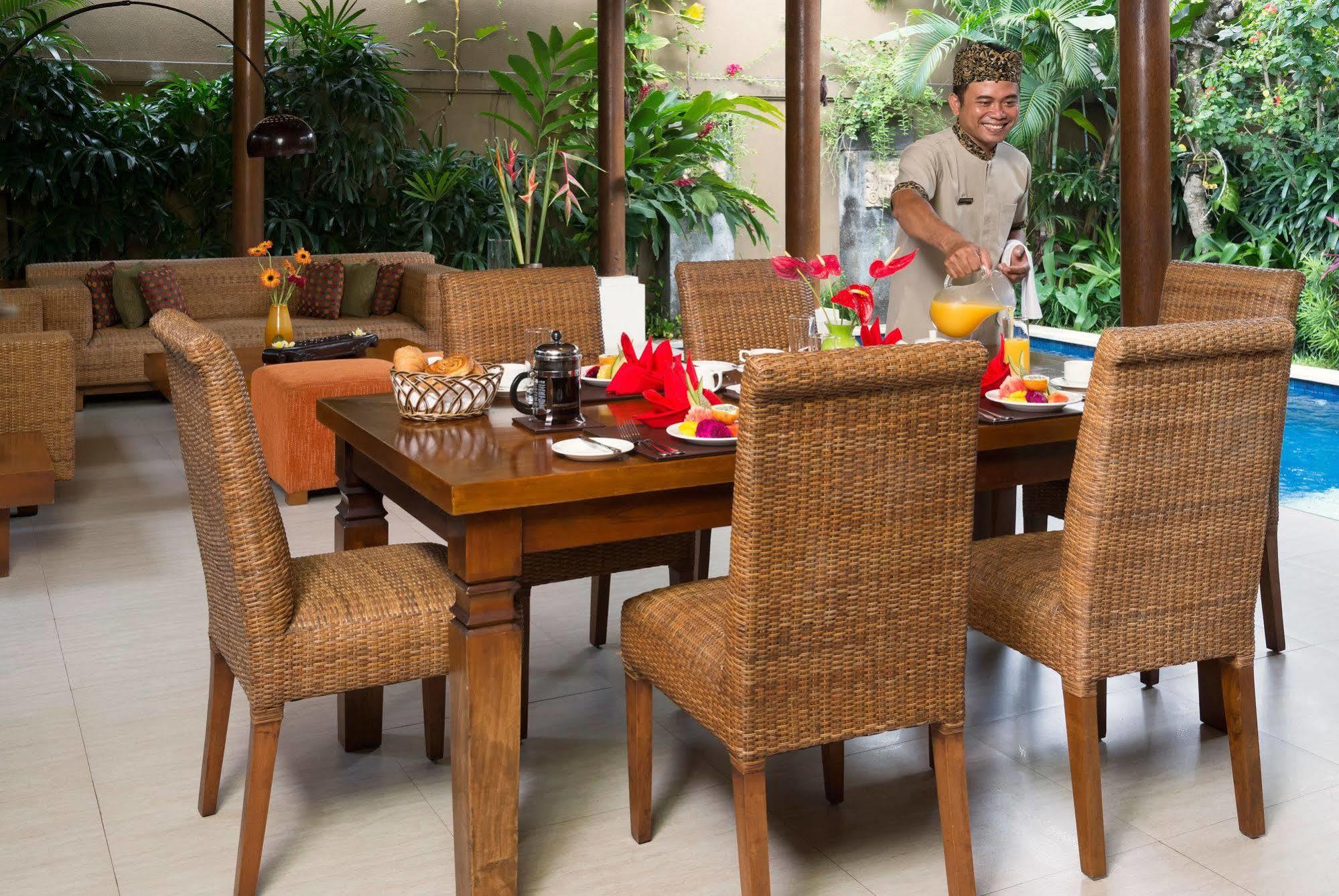 Lakshmi Villas Seminyak  Bagian luar foto