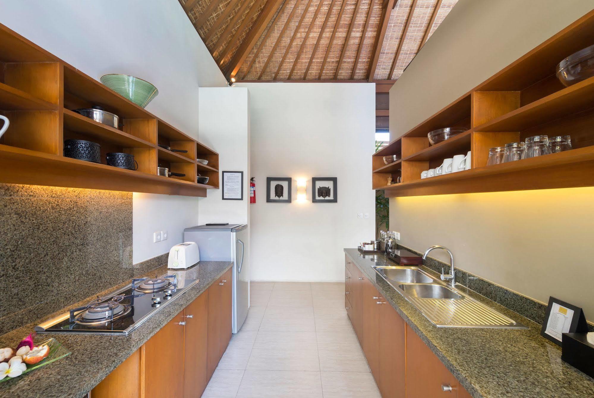 Lakshmi Villas Seminyak  Bagian luar foto